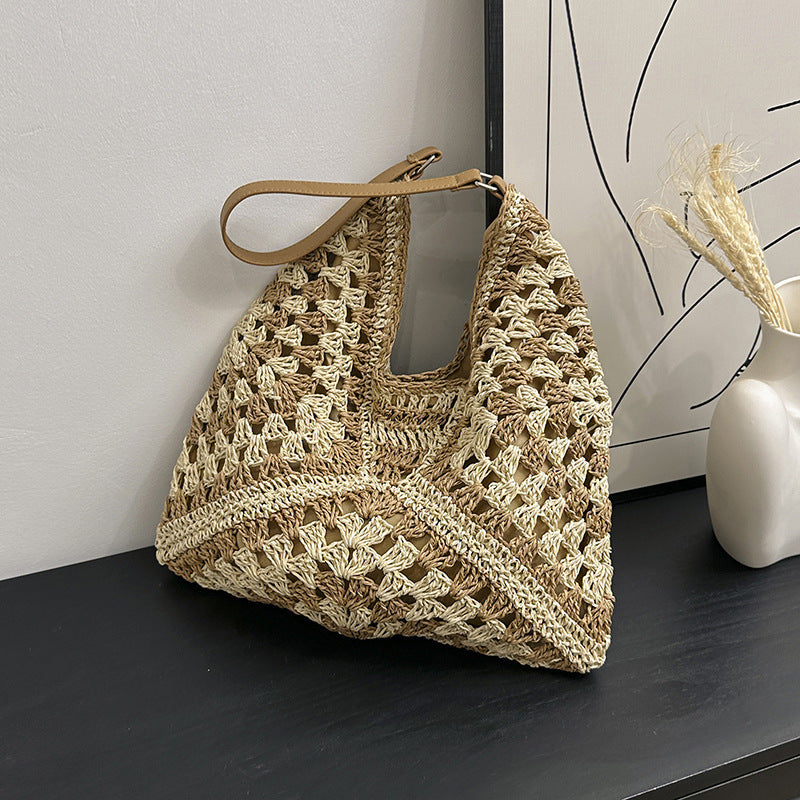 Tote Bag Straw with Faux Leather Details and Magnetic Snap