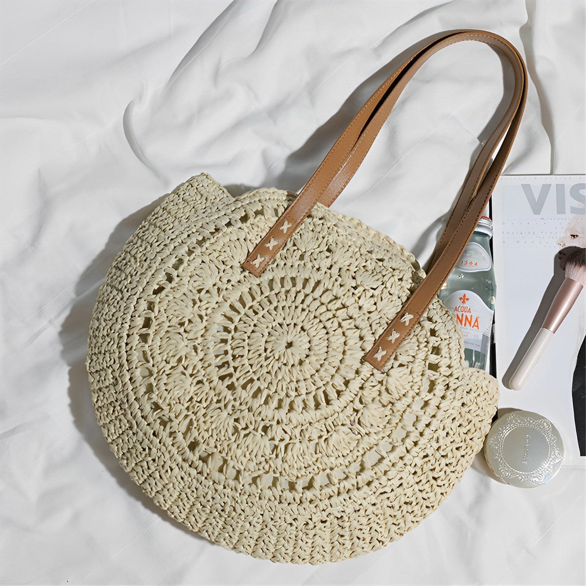 Tote Bag Straw with Faux Leather Finishes and Zip Closure
