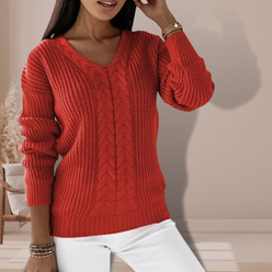 Center Cable V-Neck Jumper