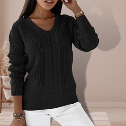 Center Cable V-Neck Jumper