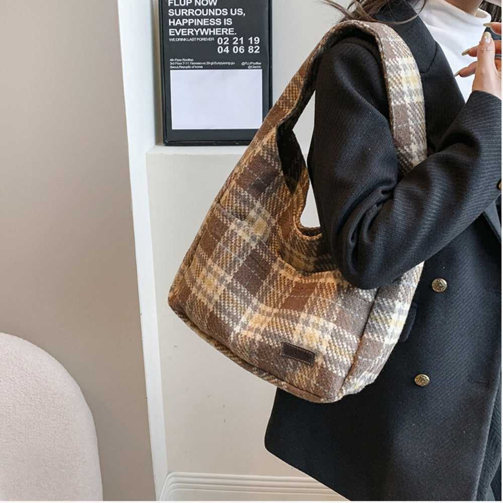 Hobo Bag Wool Cotton Blend Textured with Magnetic Closure
