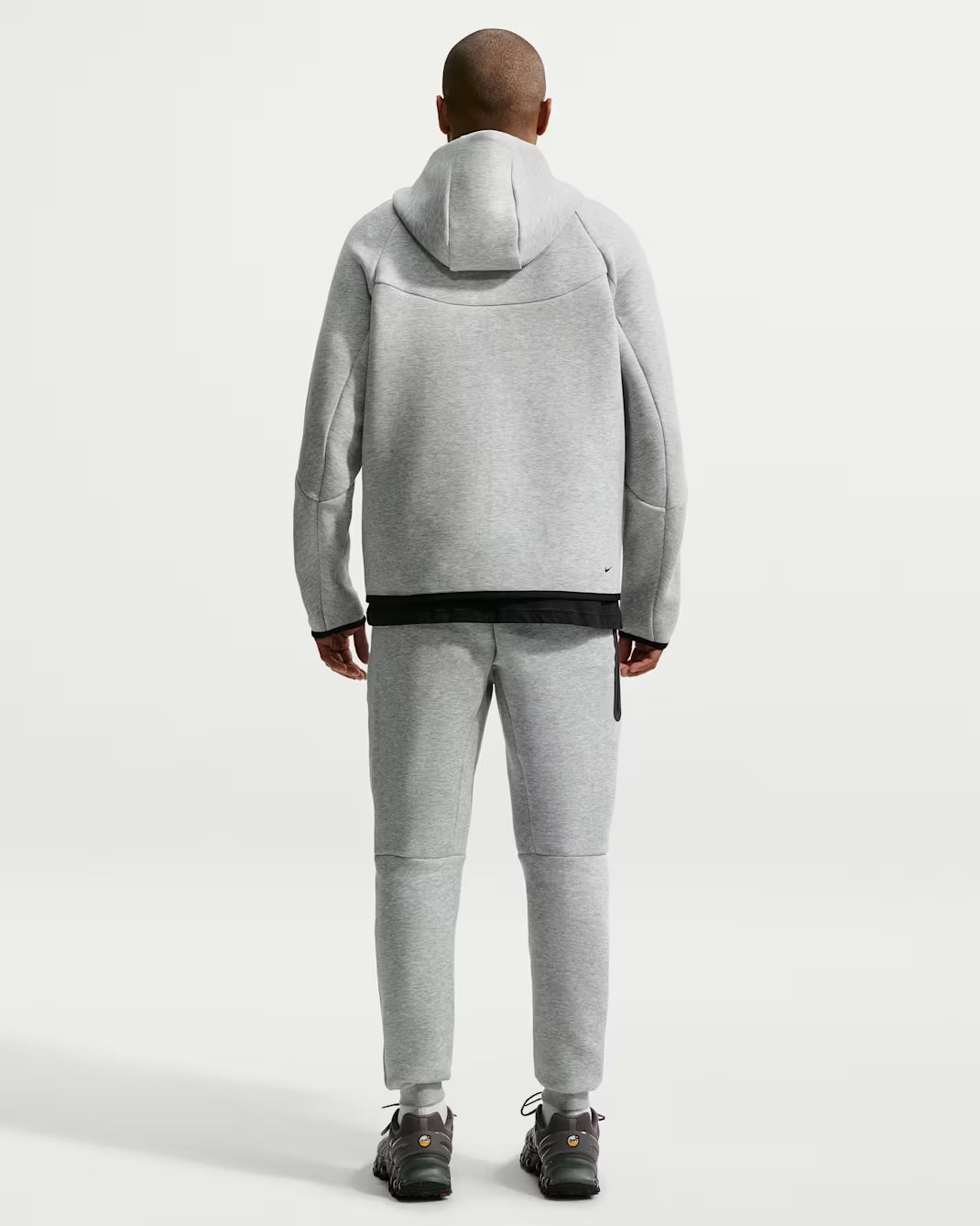 Nike Men's Jogger Tech Fleece - Grey