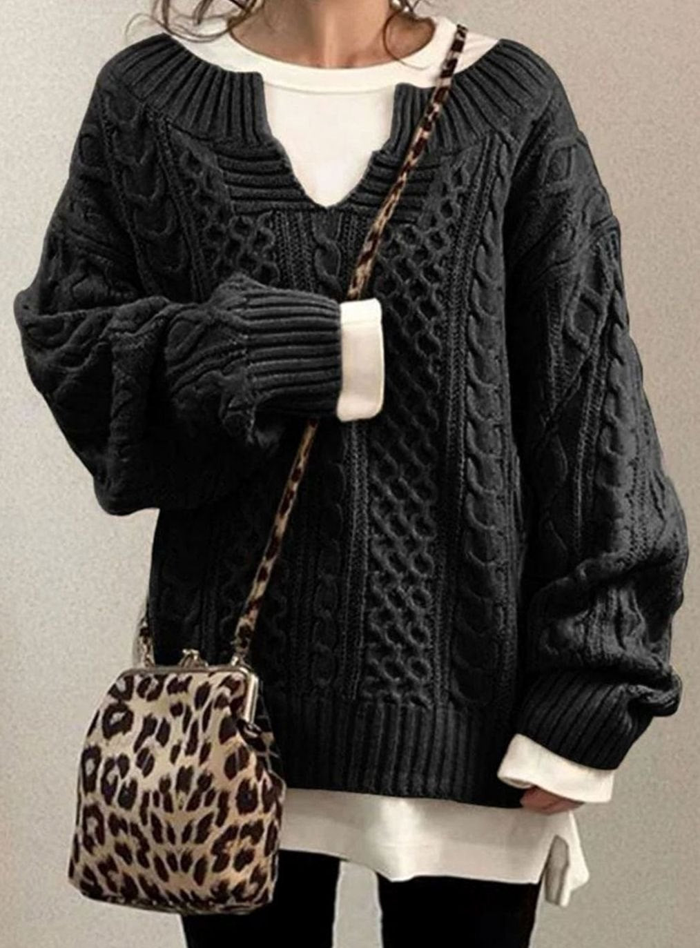 Oversized Cable V-Neck Jumper