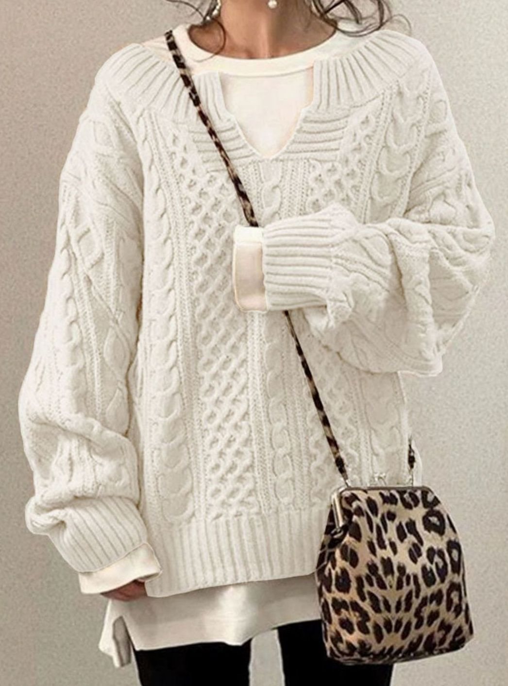 Oversized Cable V-Neck Jumper