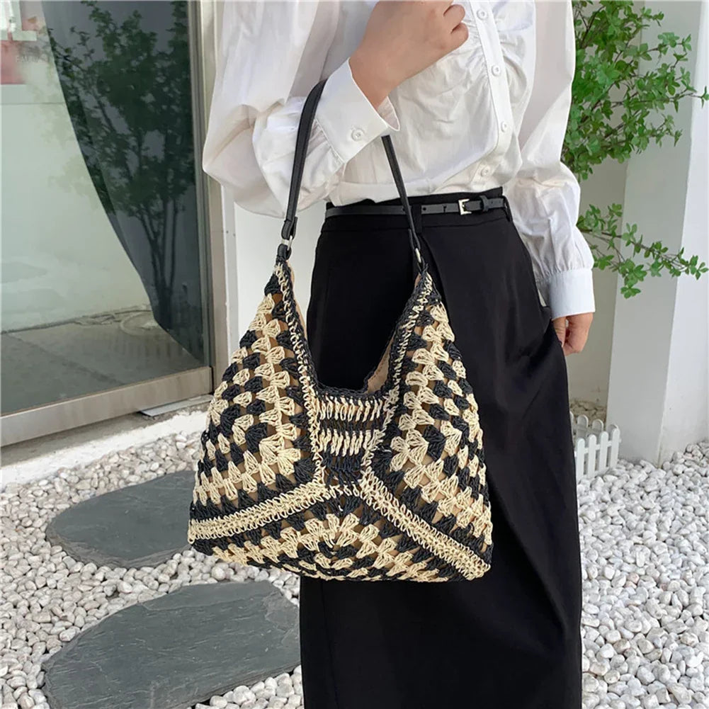 Tote Bag Straw with Faux Leather Details and Magnetic Snap