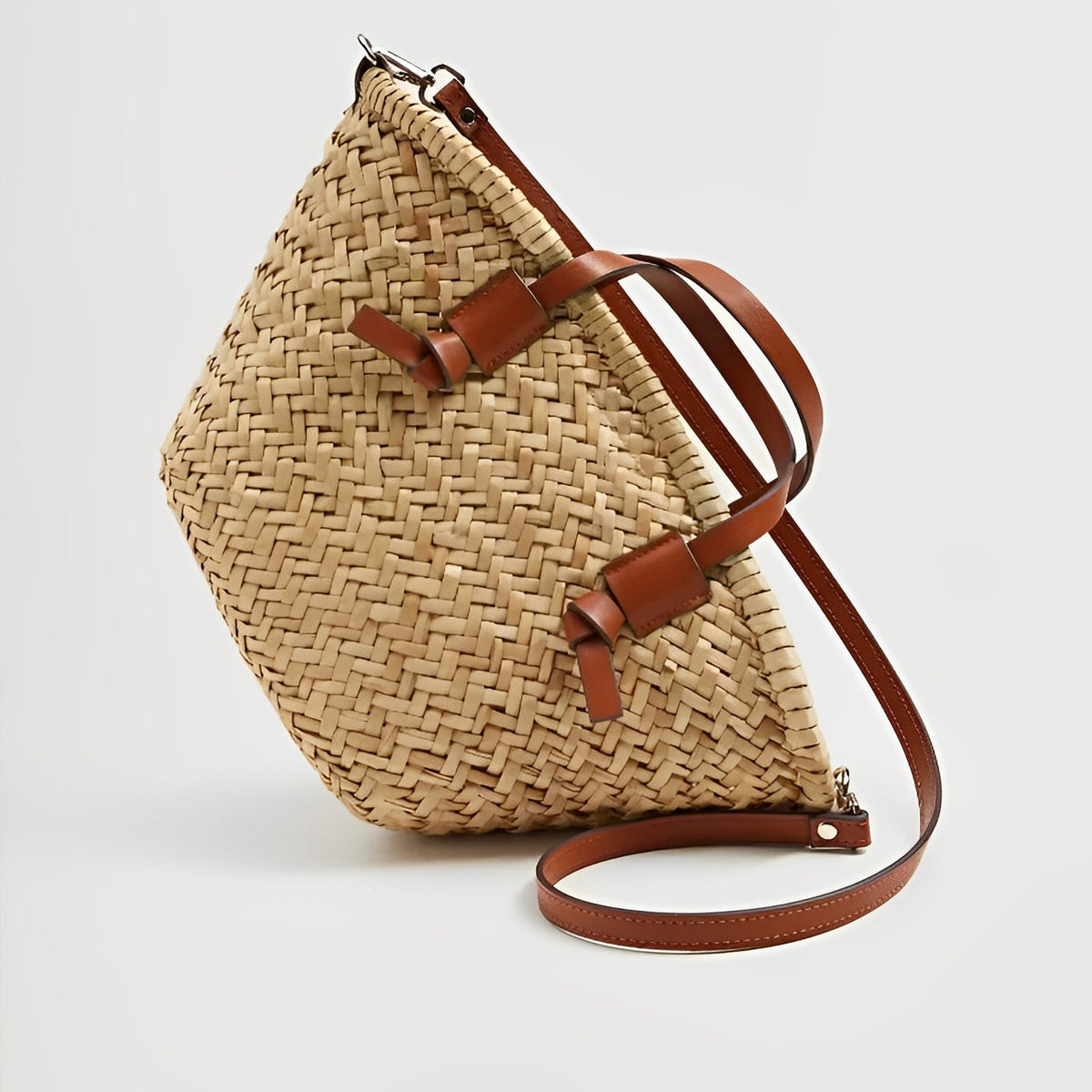 Tote Bag Straw with Faux Leather Finishes and Removable Strap