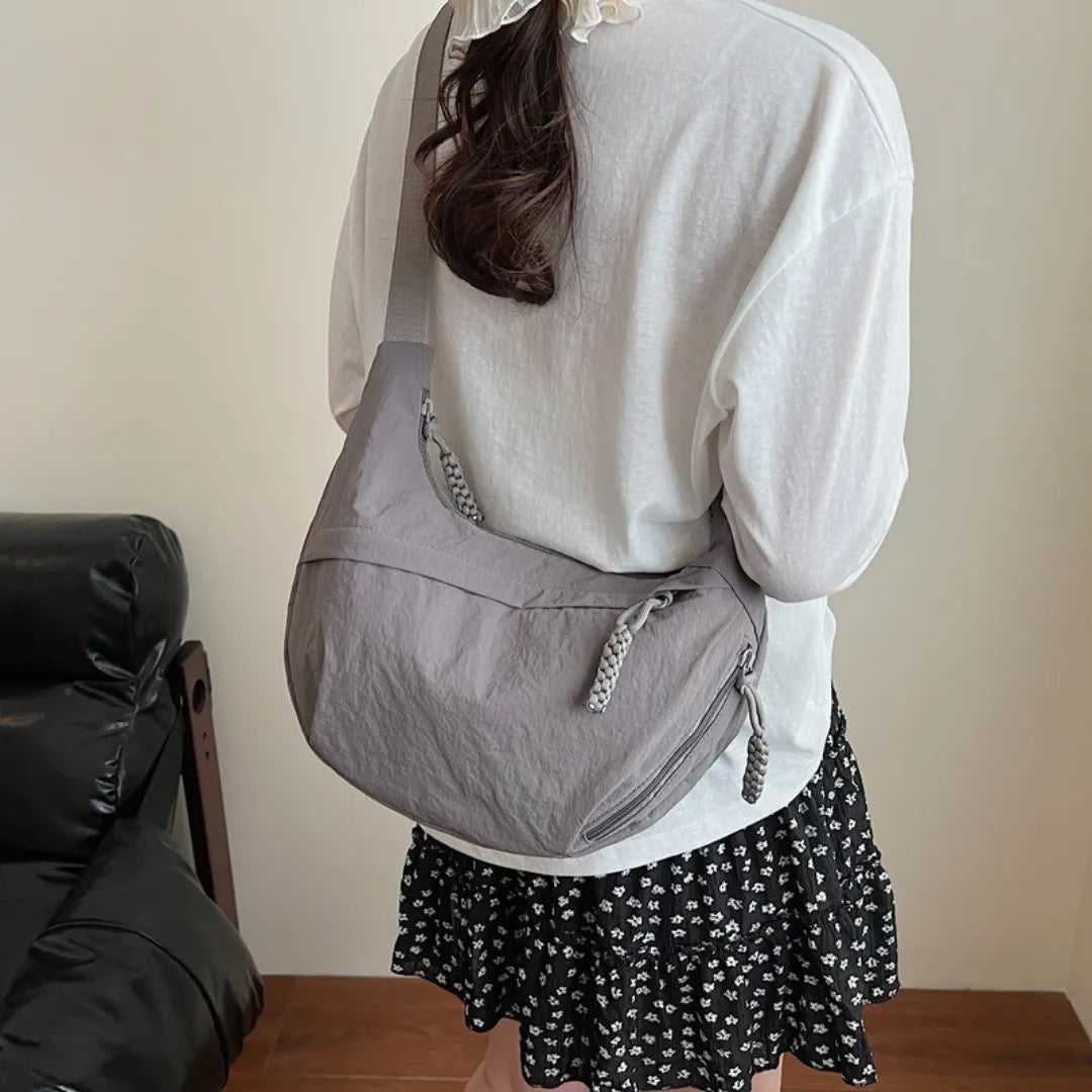 Crossbody Bag Water-Repellent Nylon with Zip and Adjustable Strap