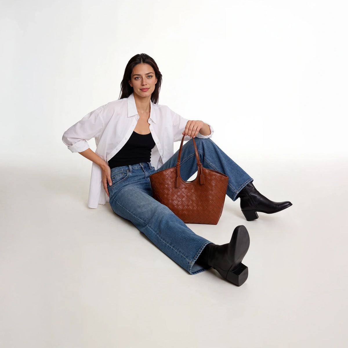 Tote Bag Woven Faux Leather with Magnetic Closure and Zip Pouch