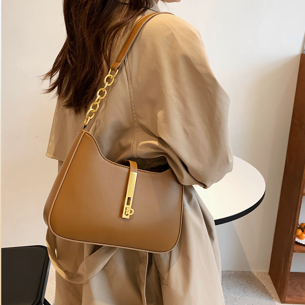 Shoulder Bag Faux Leather with Zip and Half-Chain Strap