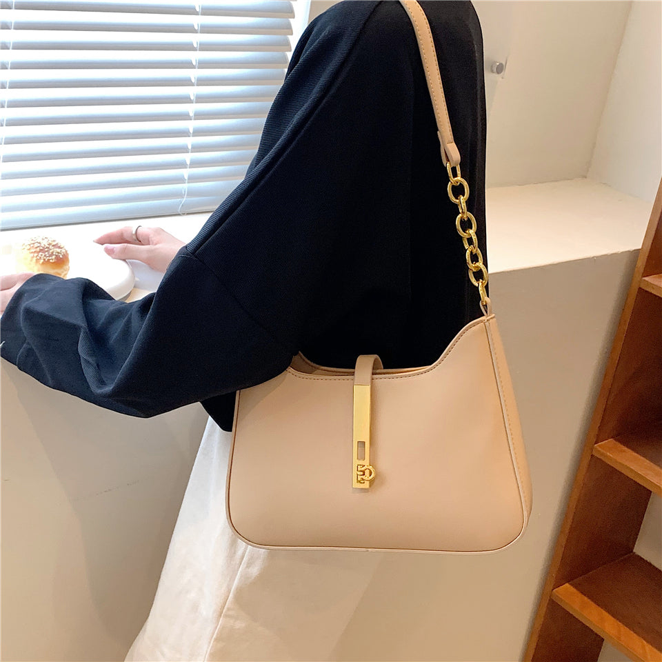 Shoulder Bag Faux Leather with Zip and Half-Chain Strap