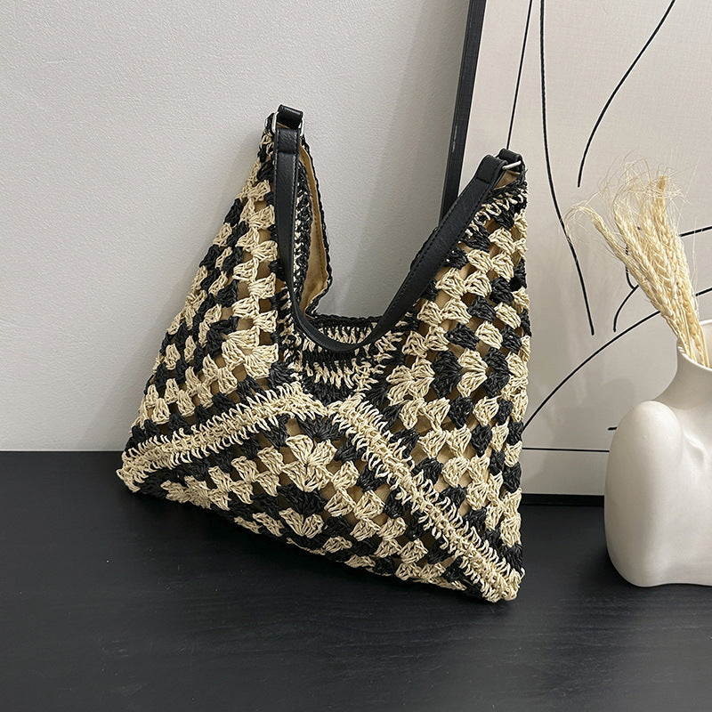 Tote Bag Straw with Faux Leather Details and Magnetic Snap