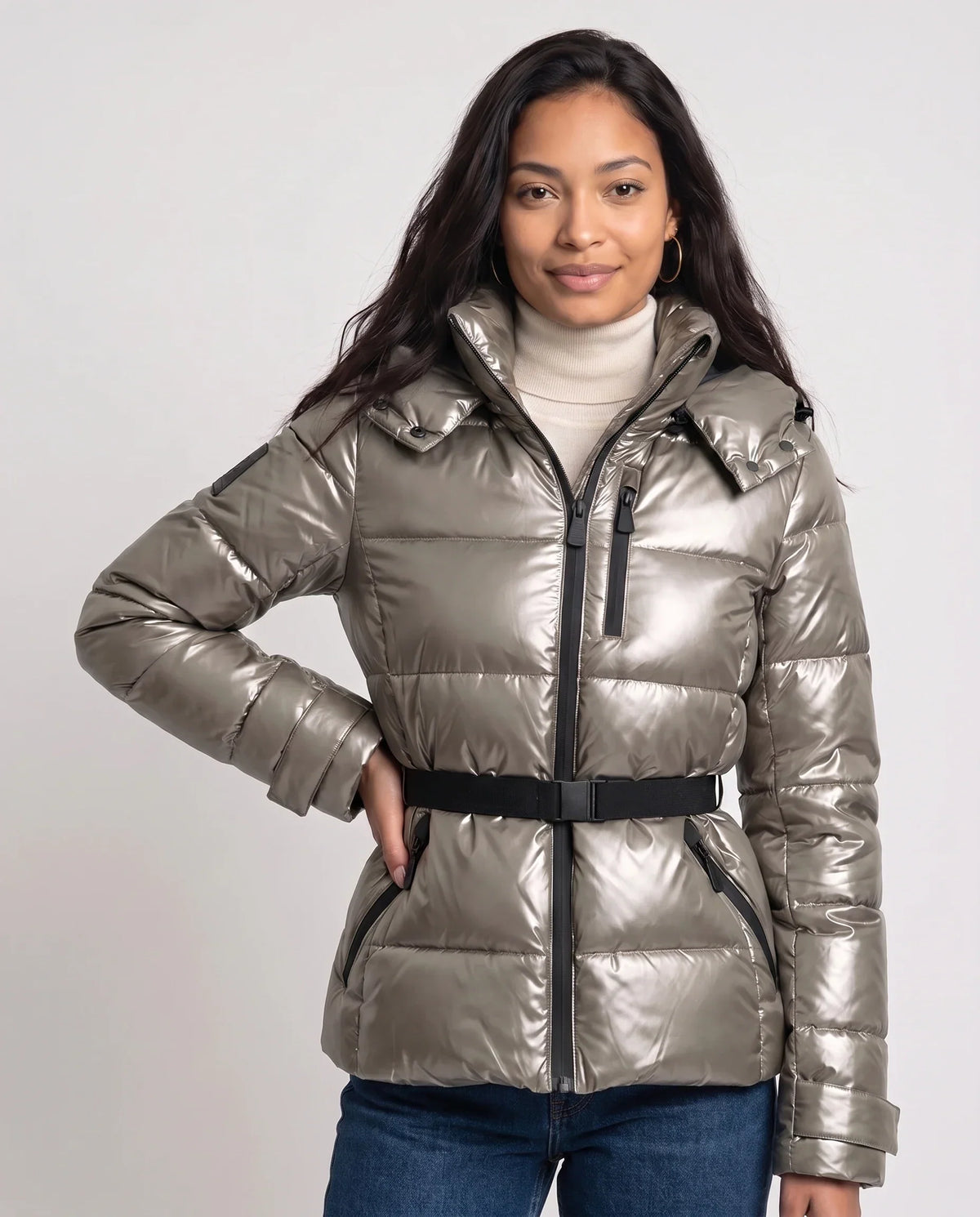 Fitted Hooded Puffer Jacket with Belt