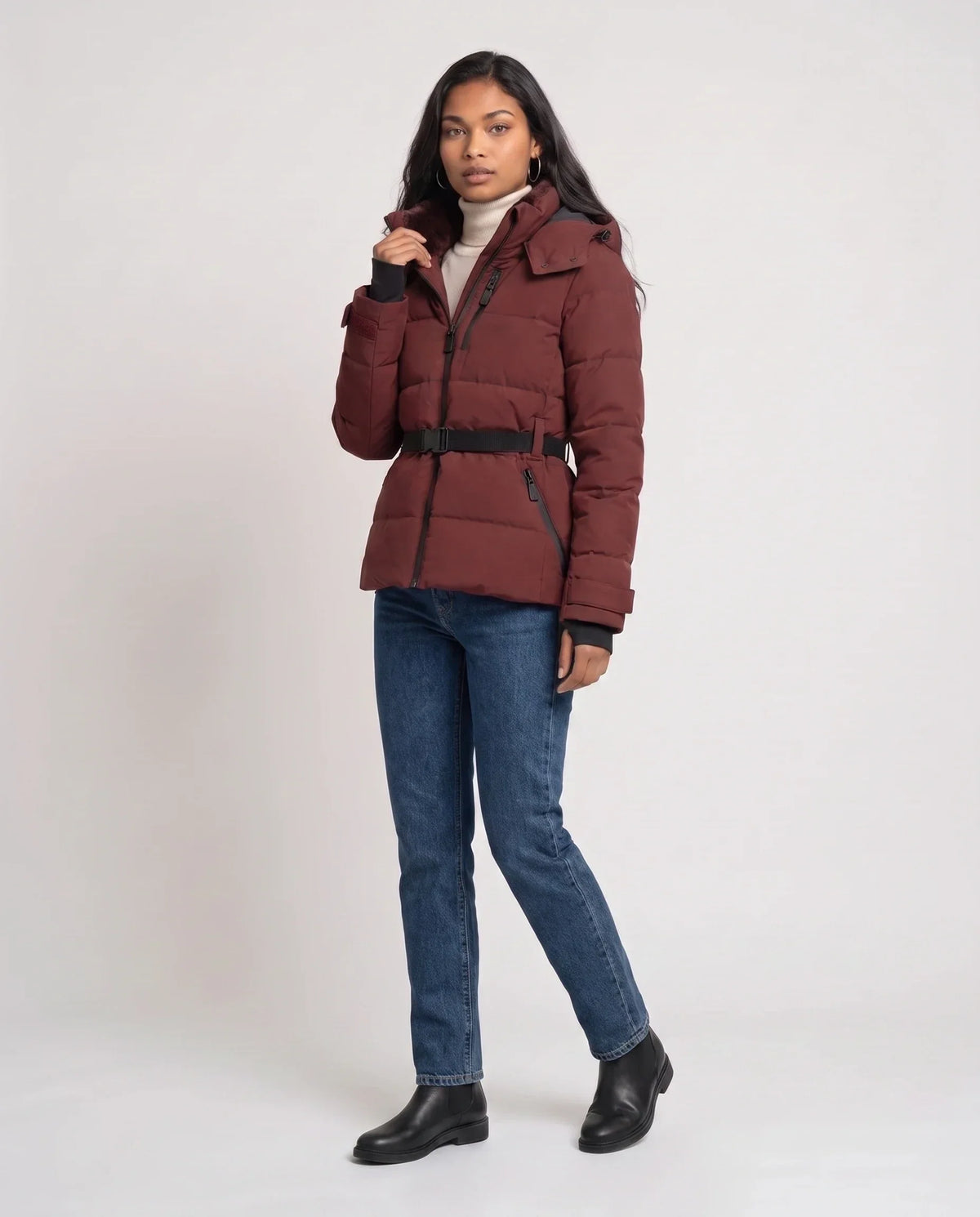 Fitted Hooded Puffer Jacket with Belt