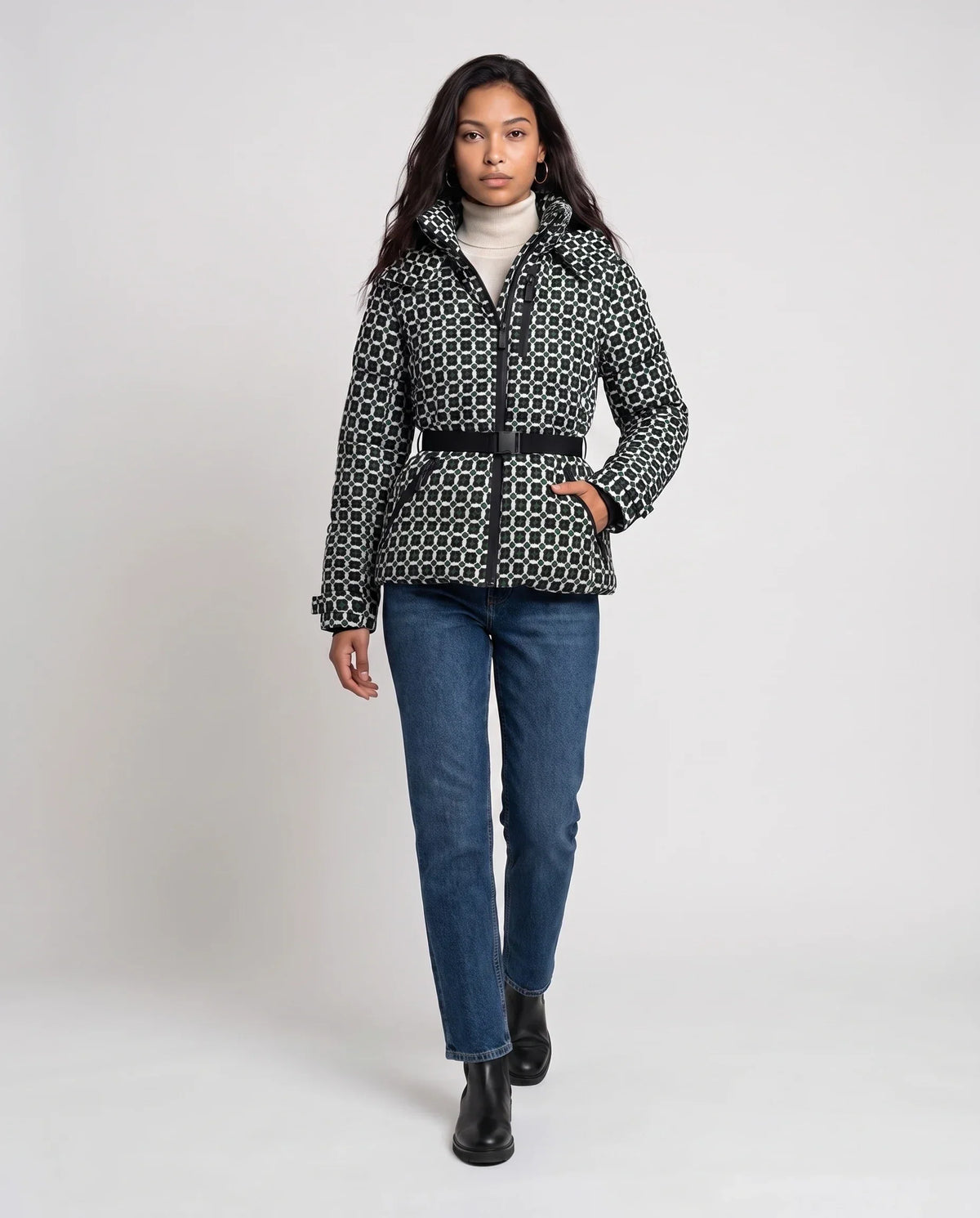 Fitted Hooded Puffer Jacket with Belt