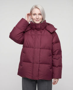 Oversized Puffer Jacket with High Collar and Detachable Hood