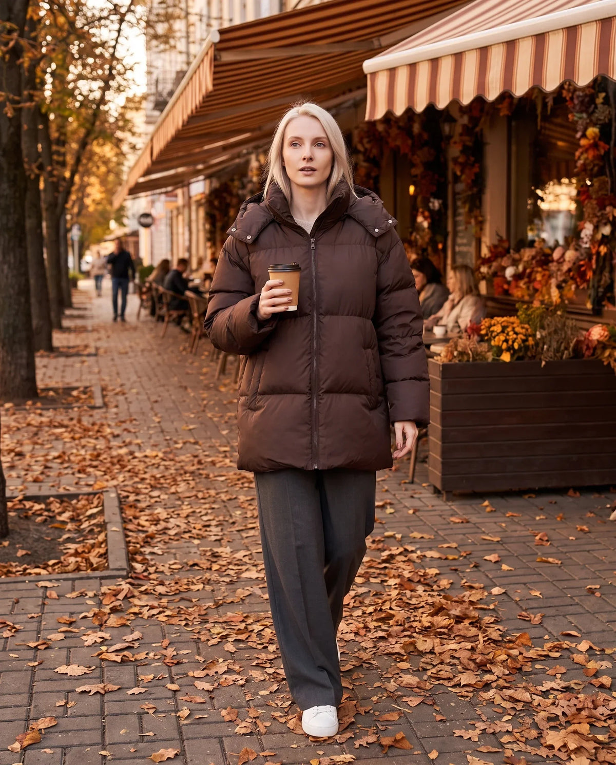 Oversized Puffer Jacket with High Collar and Detachable Hood