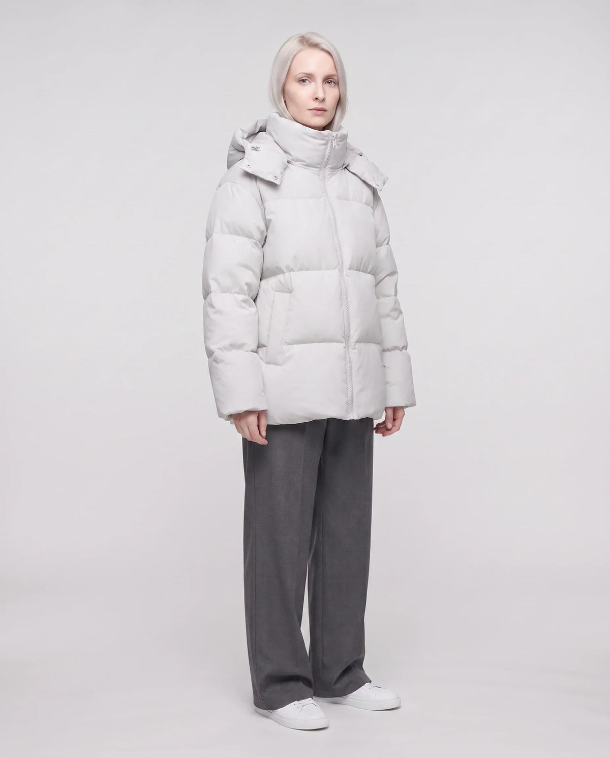 Oversized Puffer Jacket with High Collar and Detachable Hood