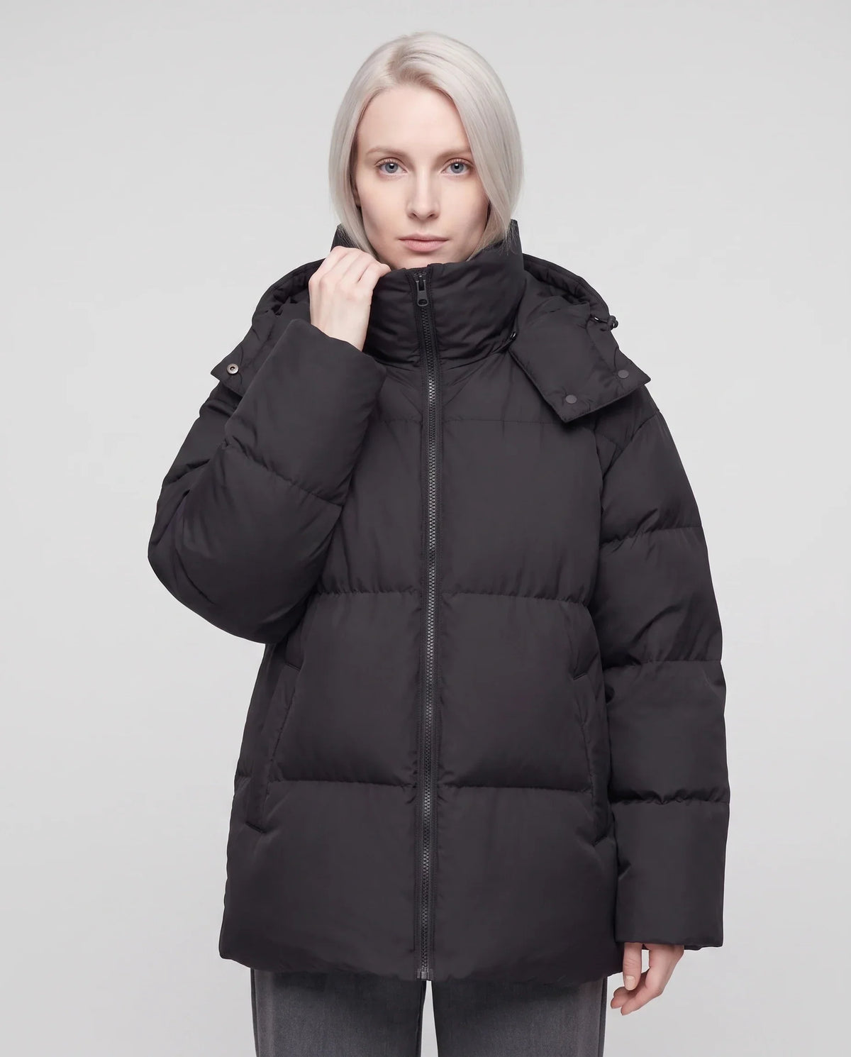 Oversized Puffer Jacket with High Collar and Detachable Hood