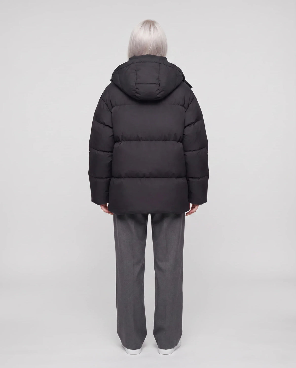 Oversized Puffer Jacket with High Collar and Detachable Hood