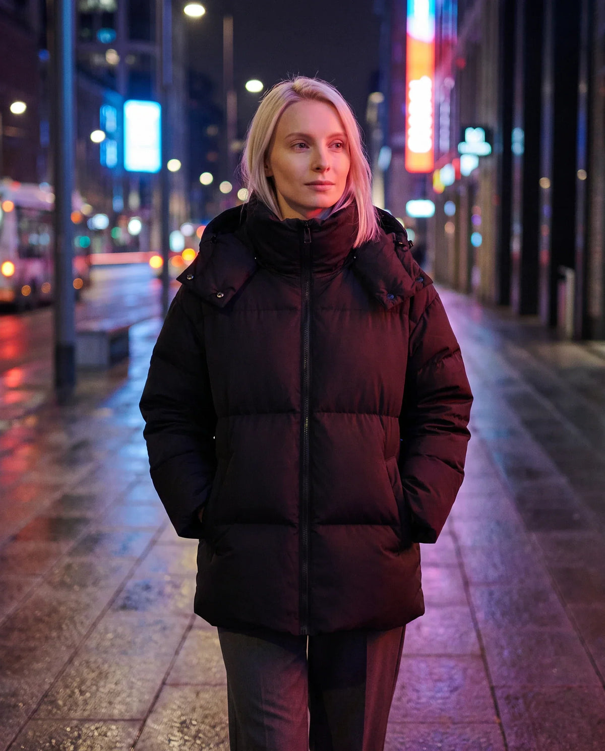 Oversized Puffer Jacket with High Collar and Detachable Hood