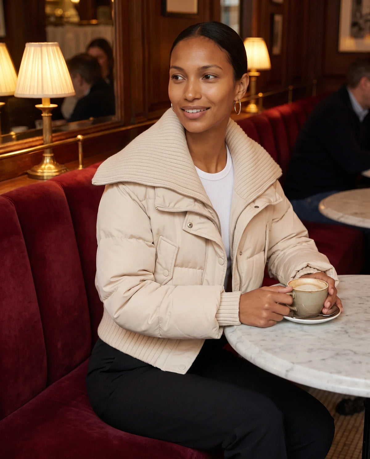 Short Puffer Jacket with Knitted Collar