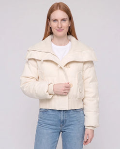 Short Puffer Jacket with Knit Collar and Buttons