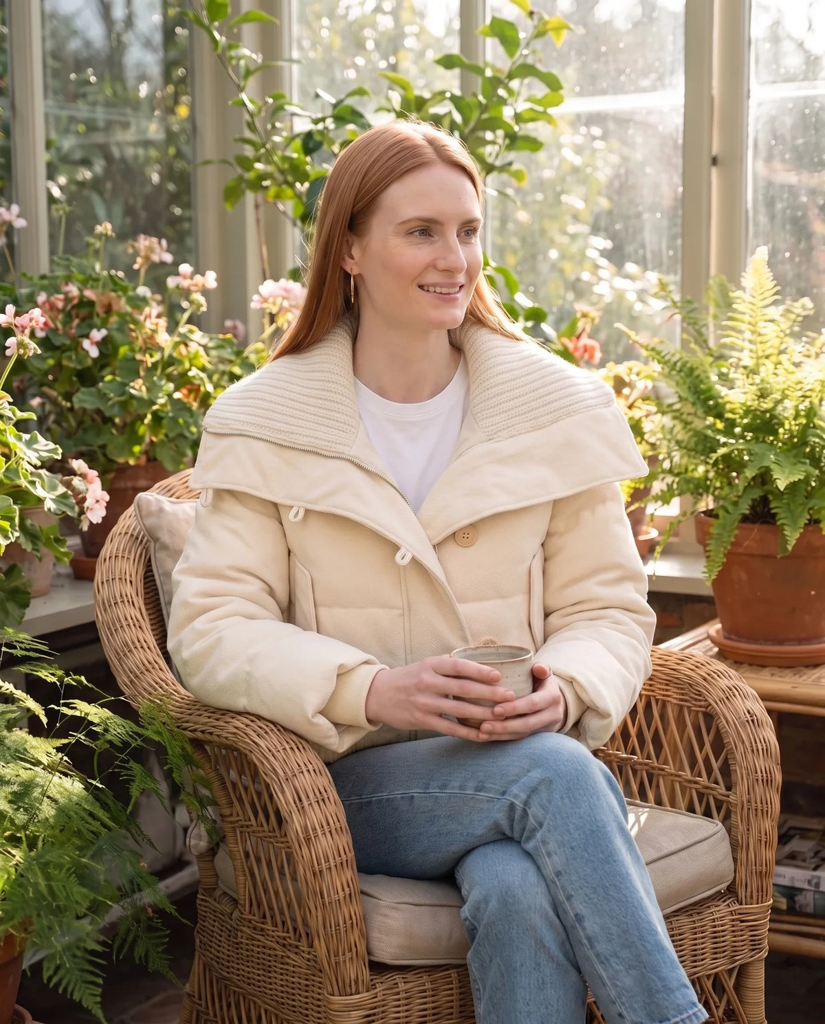 Short Puffer Jacket with Knit Collar and Buttons