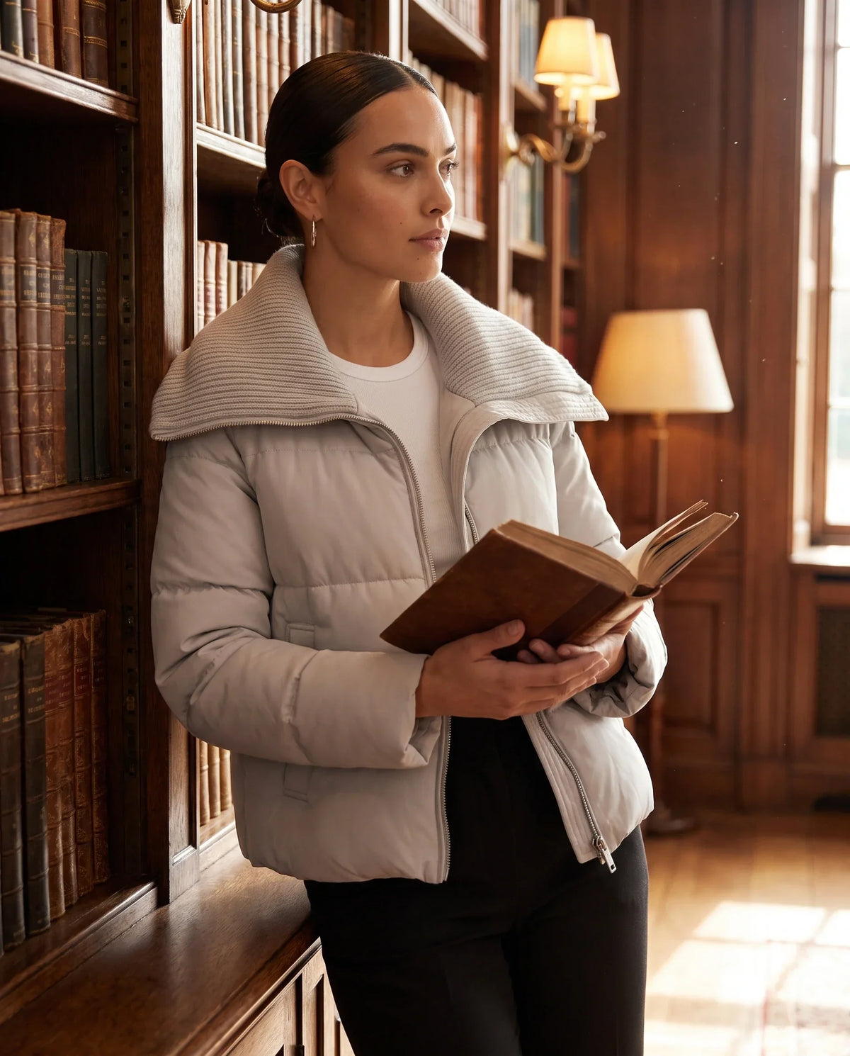 Short Puffer Jacket with Knitted Collar