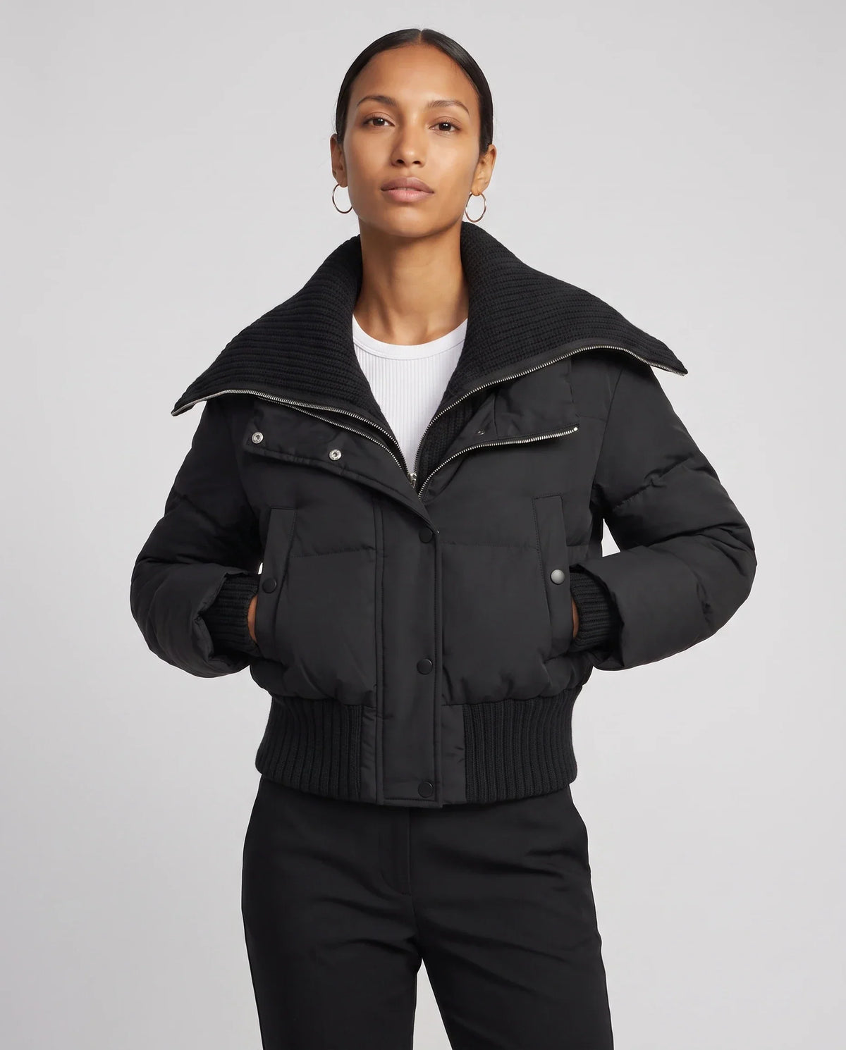 Short Puffer Jacket with Knitted Collar