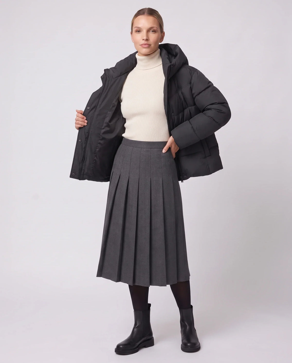 Short Oversized Puffer Jacket with Large Hood