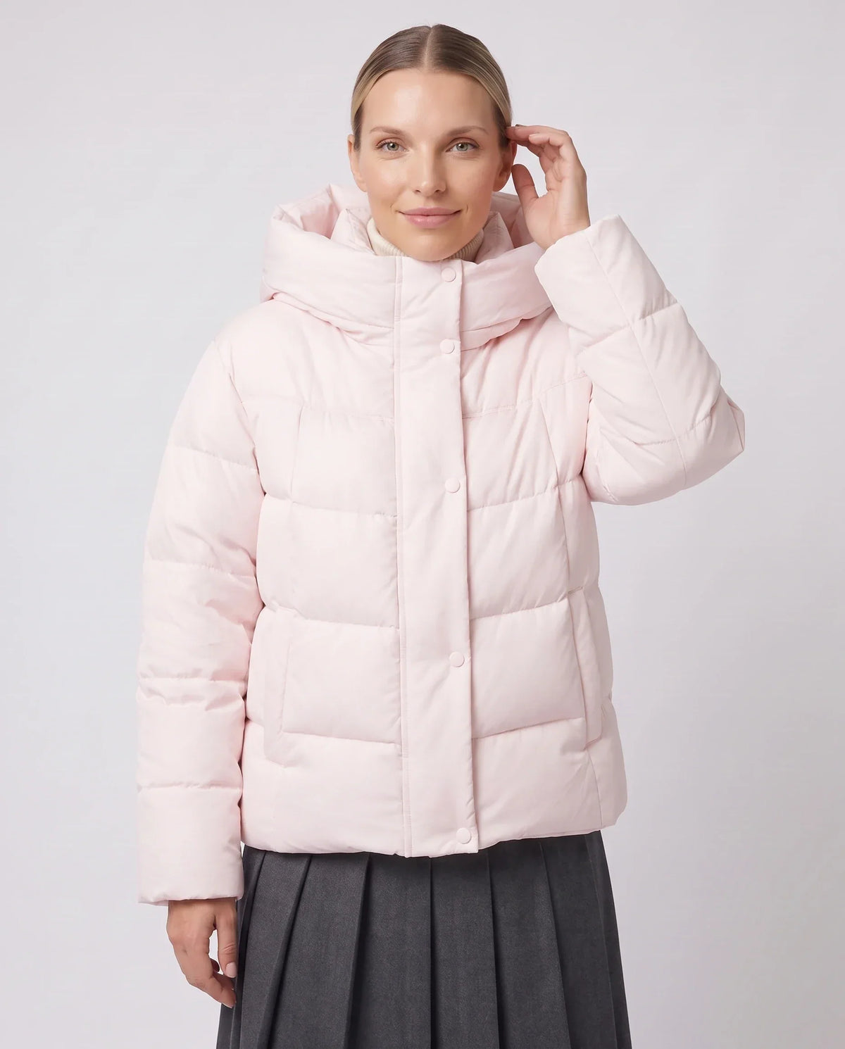 Short Oversized Puffer Jacket with Large Hood