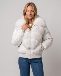 Short Puffer Jacket with Wide Faux Fur Collar