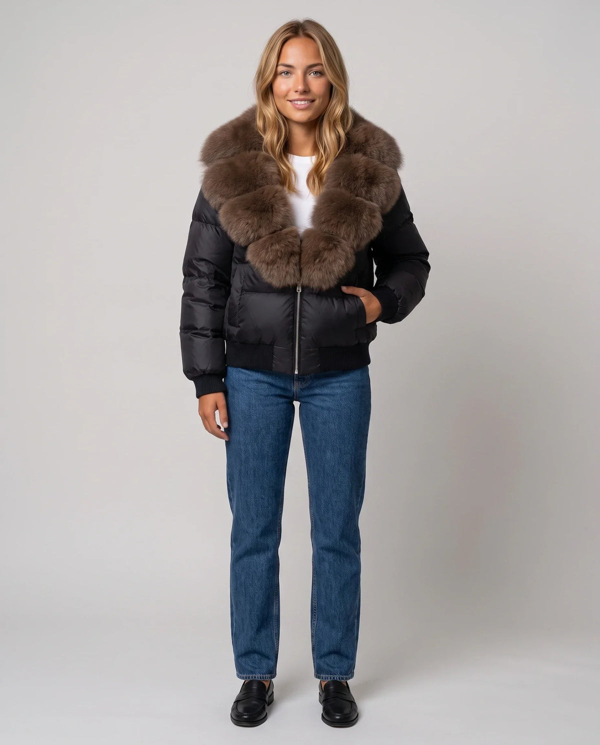 Short Puffer Jacket with Wide Faux Fur Collar