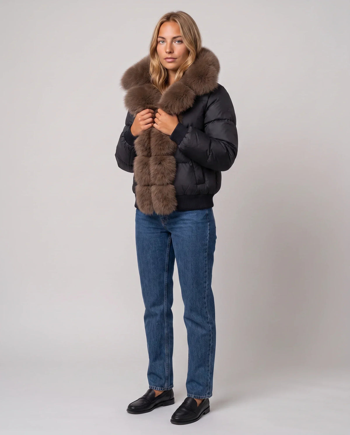 Short Puffer Jacket with Wide Faux Fur Collar