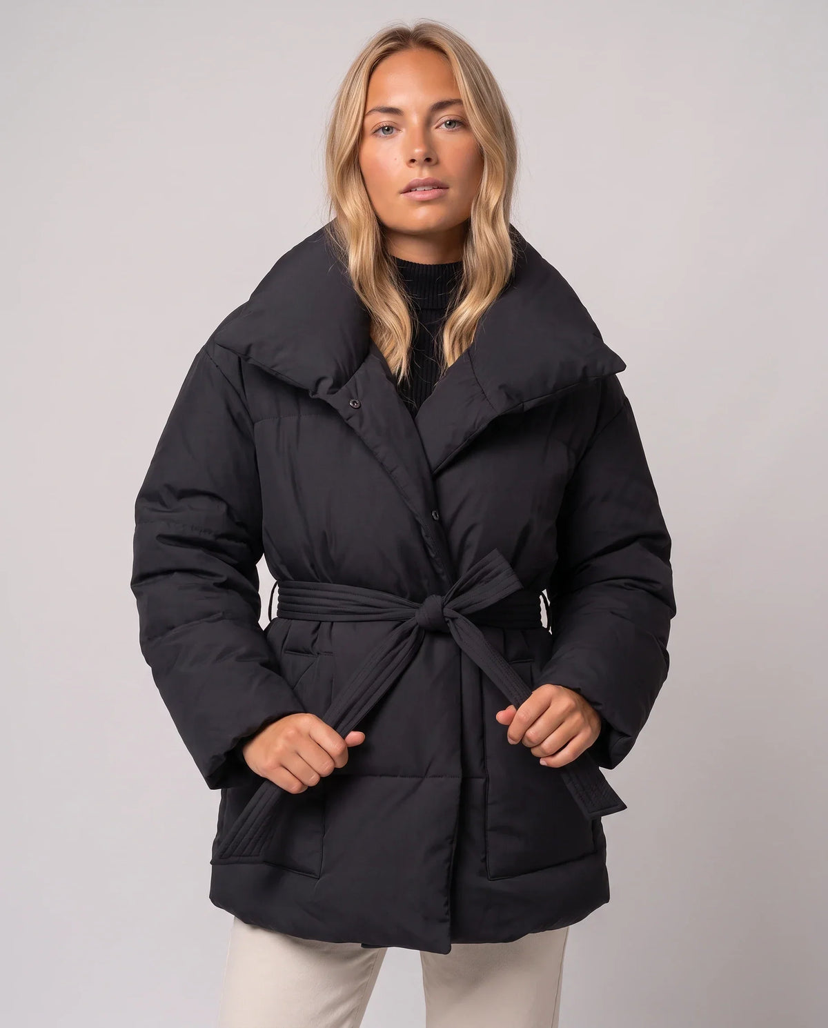 Oversized Mid-Thigh Puffer Jacket with Shawl Collar and Belt