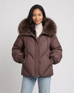 Short Oversized Puffer Jacket with Faux Fur Hood