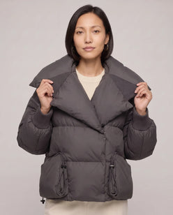 Short Puffer Jacket with Oversized Quilted Collar