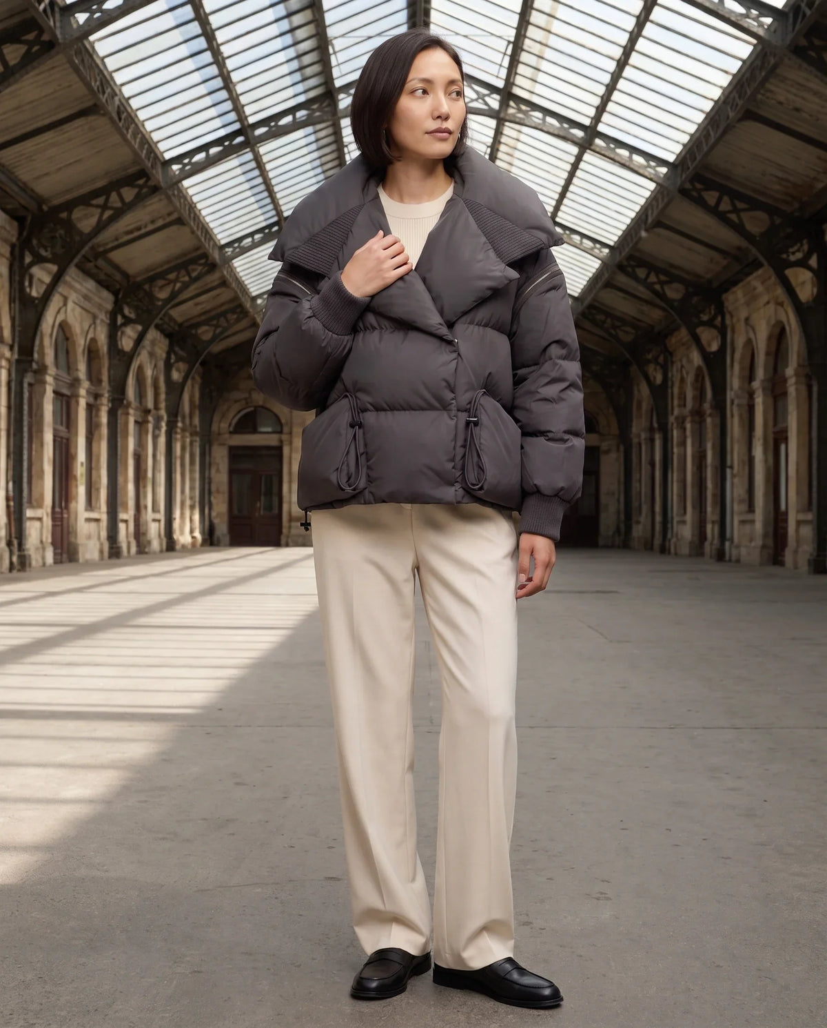 Short Puffer Jacket with Oversized Quilted Collar