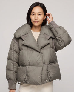 Short Puffer Jacket with Oversized Quilted Collar