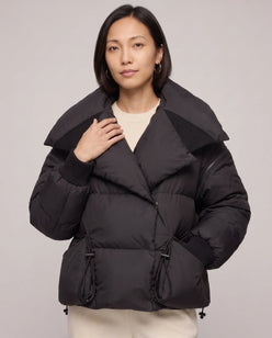 Short Puffer Jacket with Oversized Quilted Collar