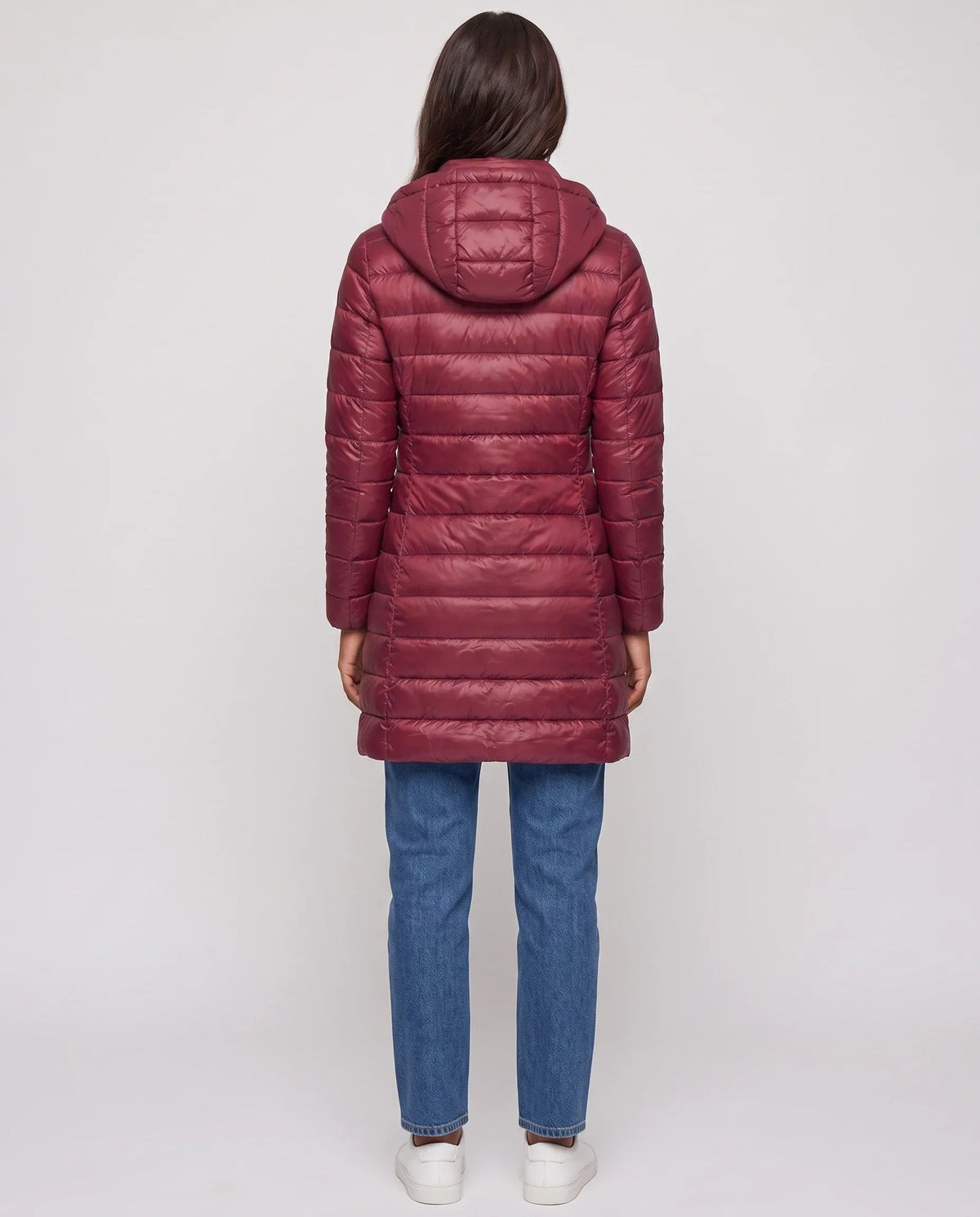 Lightweight Fitted Puffer Jacket with Detachable Hood
