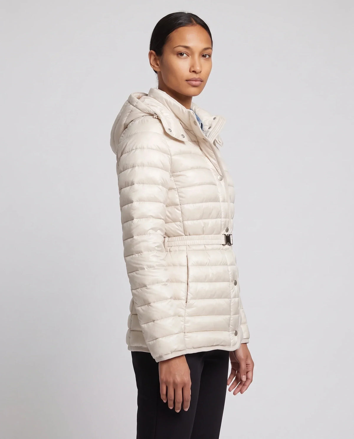 Lightweight Hooded Puffer Jacket with Buckle Belt