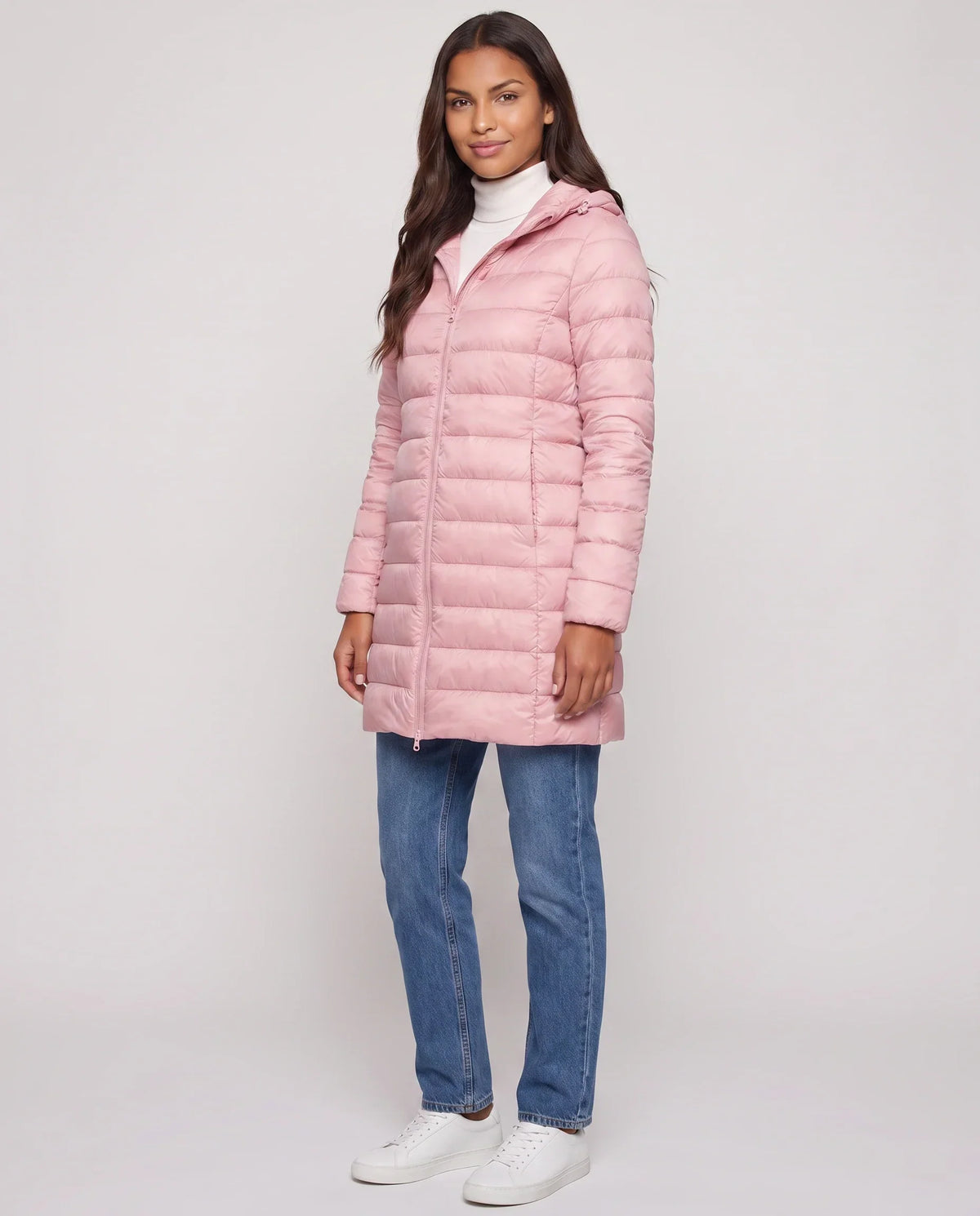 Lightweight Fitted Puffer Jacket with Detachable Hood
