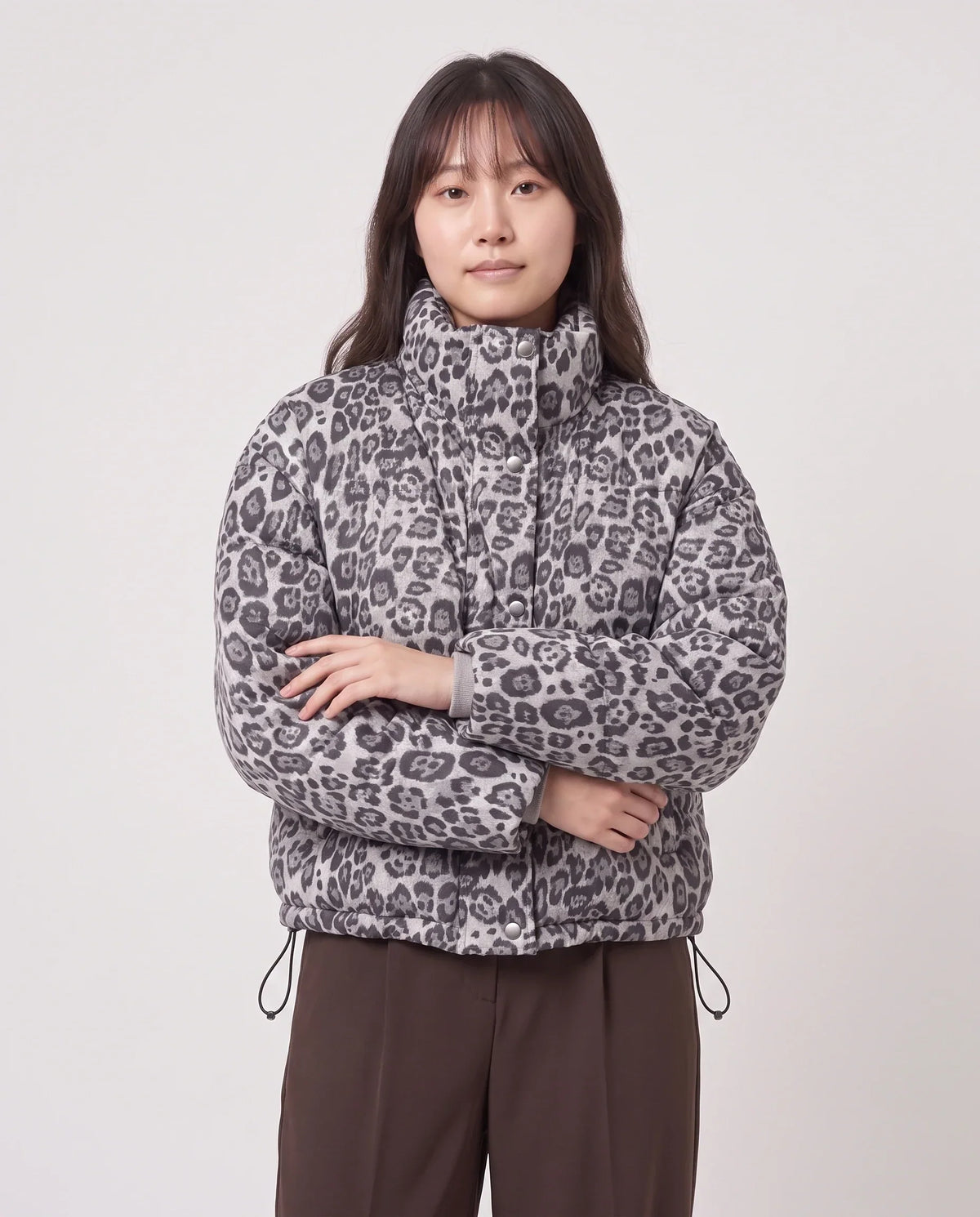 Short Leopard Print Puffer Jacket with Popper Placket