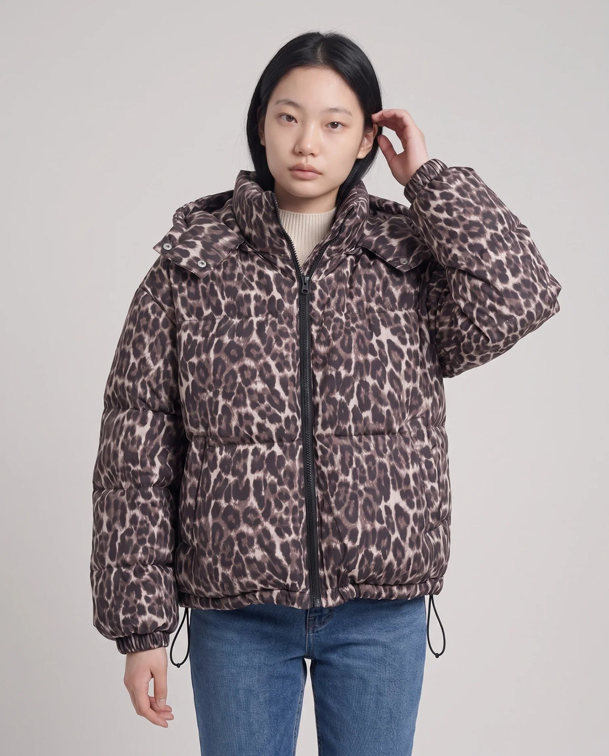 Short Oversized Leopard Puffer Jacket with Detachable Hood