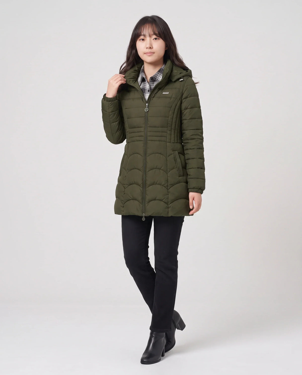 Fitted Mid-Length Hooded Puffer Jacket