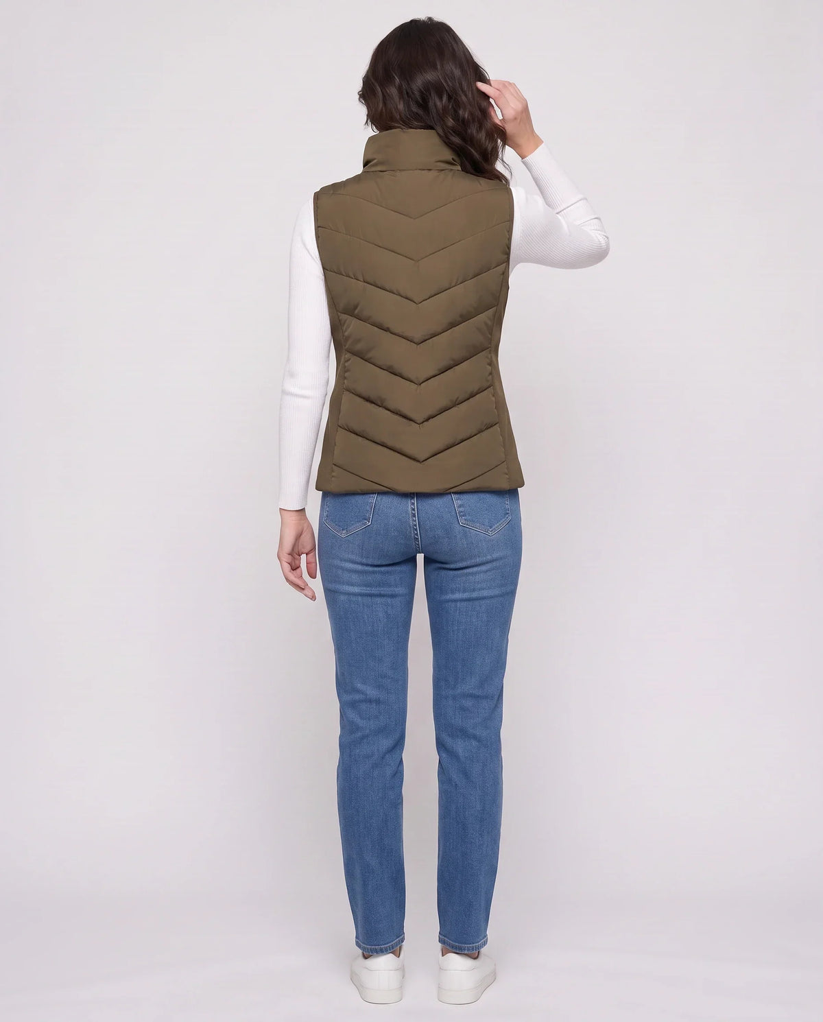 Fitted Sleeveless Puffer Gilet