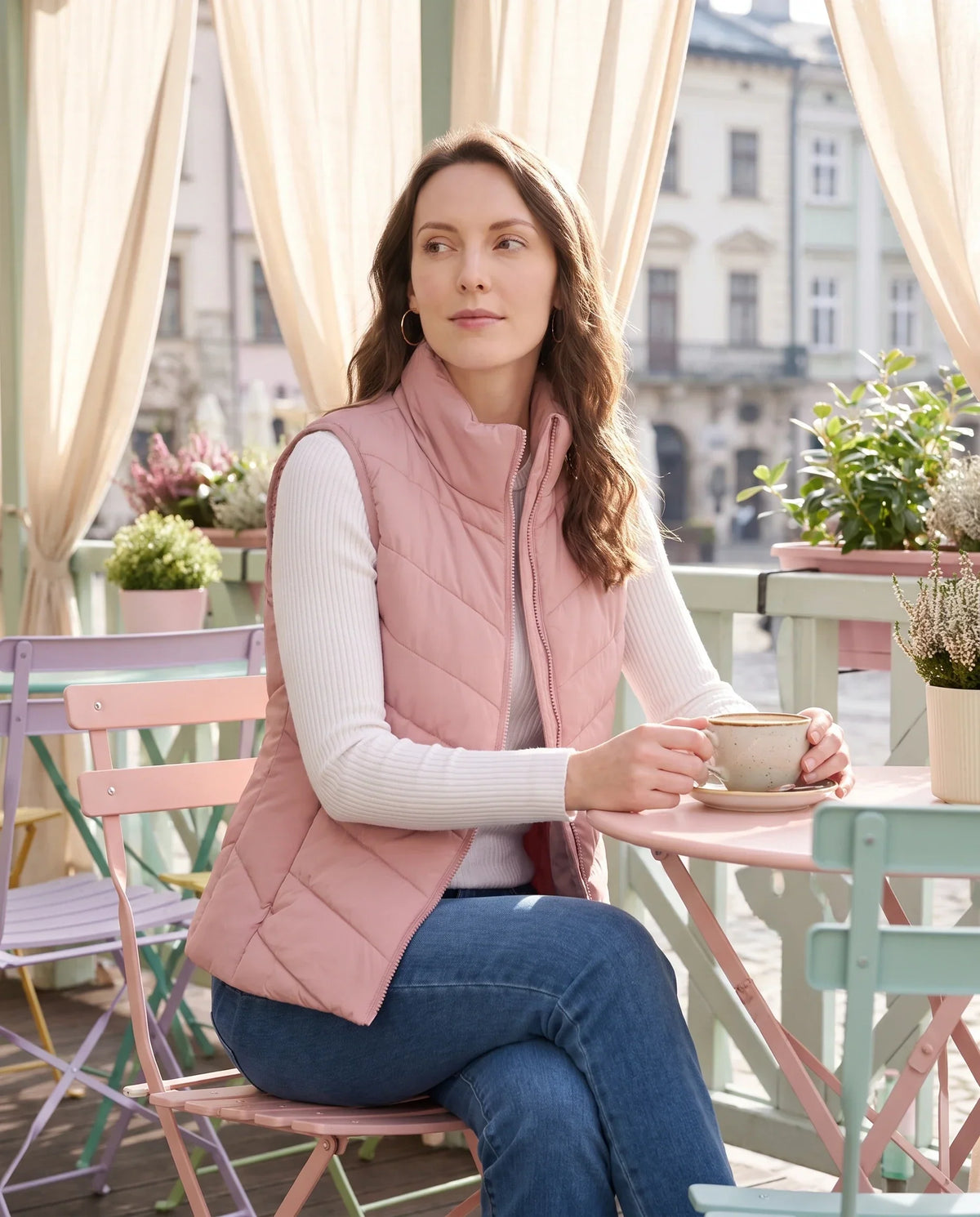 Fitted Sleeveless Puffer Gilet