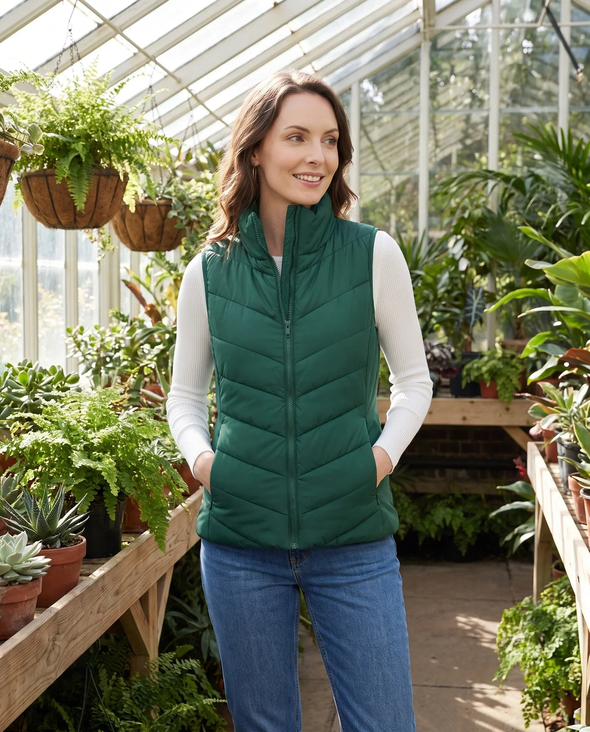 Fitted Sleeveless Puffer Gilet