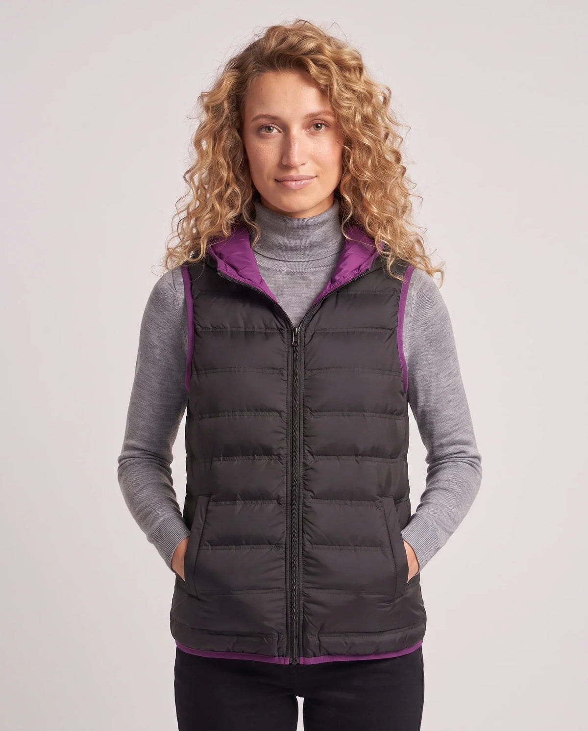 Lightweight Puffer Gilet with Contrast Lining
